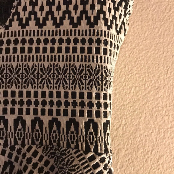 Patterned Dress - Picture 2 of 3
